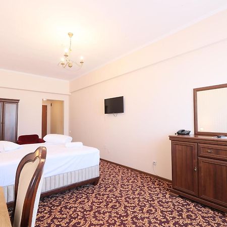 Hotel Impero Oradea Dış mekan fotoğraf