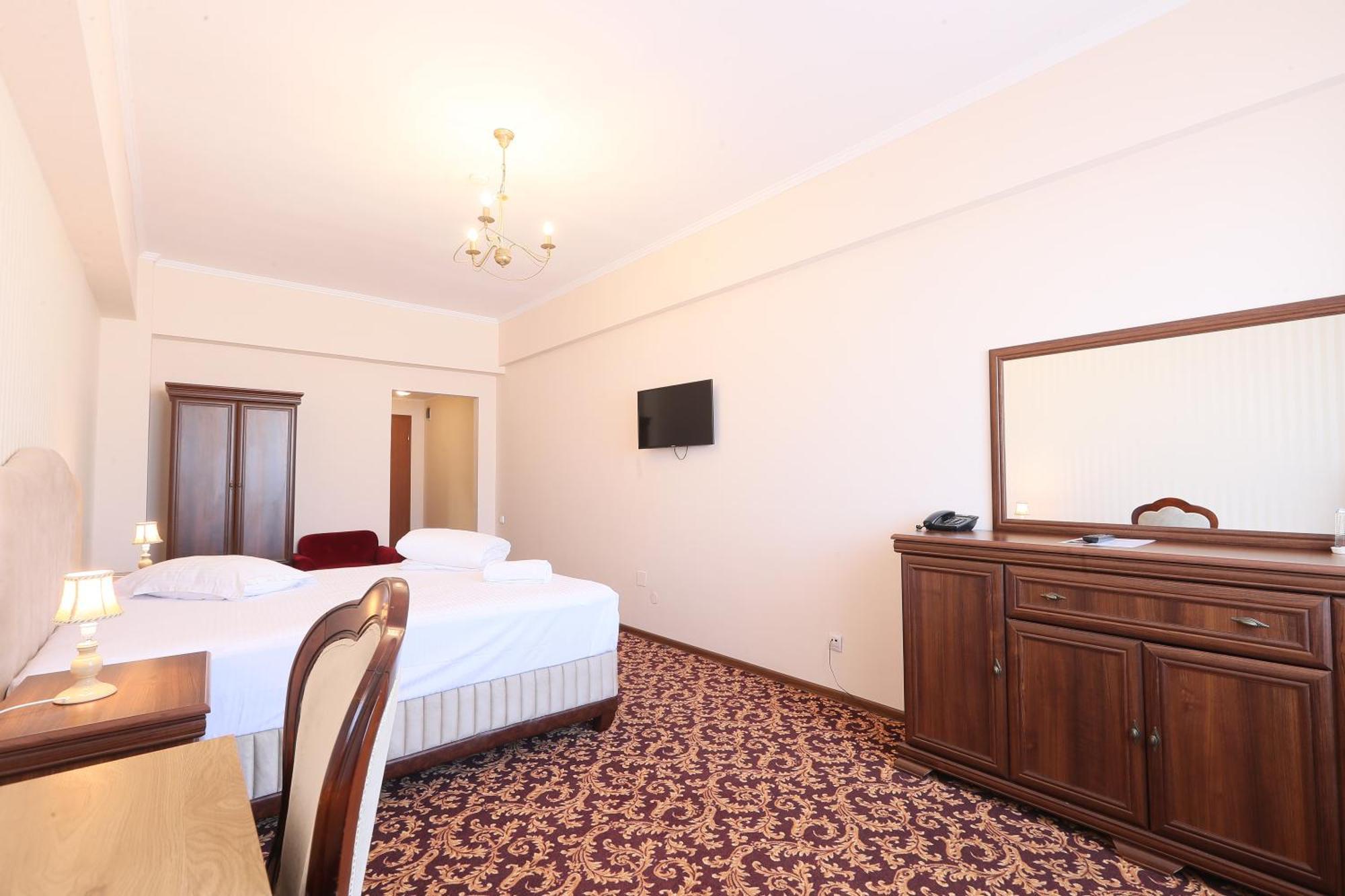 Hotel Impero Oradea Dış mekan fotoğraf