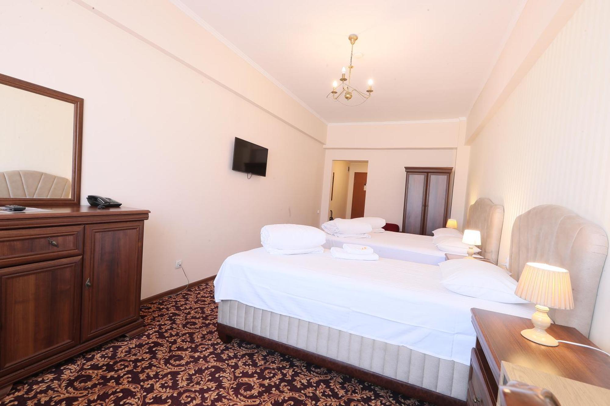 Hotel Impero Oradea Dış mekan fotoğraf